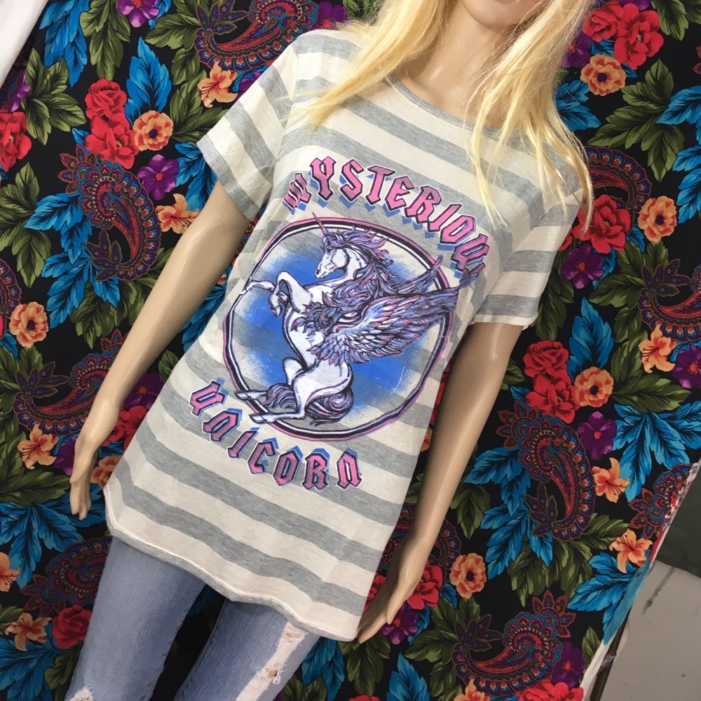 NEW UNICORN SHIRT WOMENS 2X TOP MYSTERIOUS UNICORN